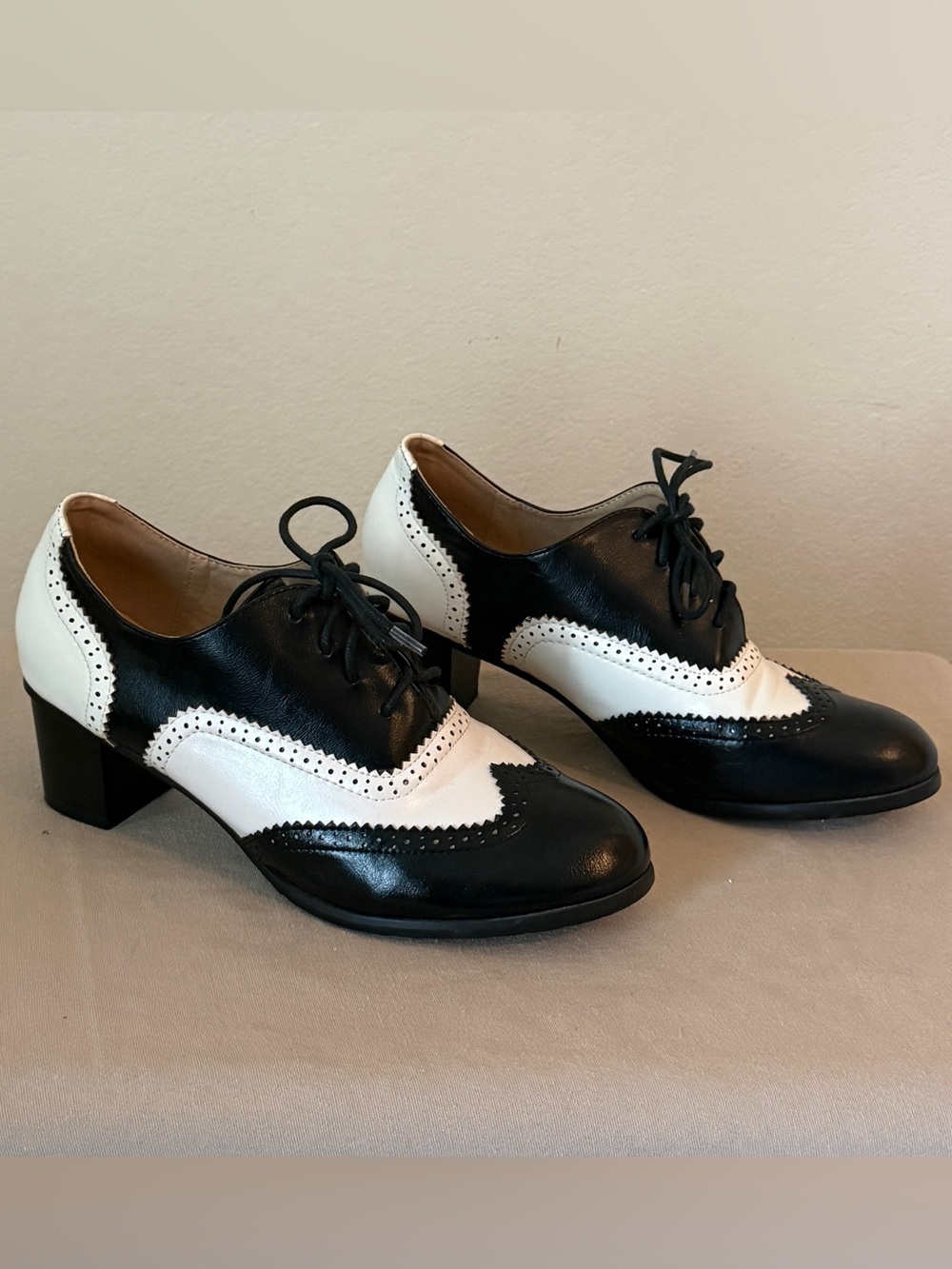 Women's Black and White Two-Tone Wingtip Lace-Up Heels